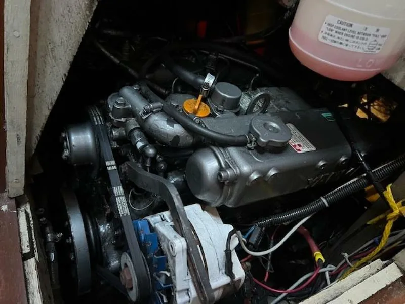 Slide: The Image of Tayana V42 1986 - 5709796