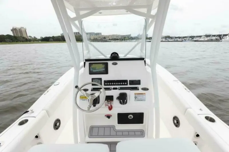 Slide: The Image of Sea Fox 248 Commander 2026 - 5710241