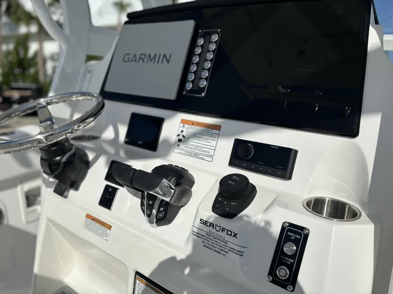 Slide: The Image of Sea Fox 248 Commander 2026 - 6484067