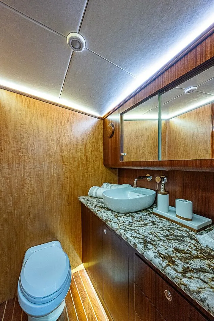 Slide: The Image of Maverick 55 Lucky -  Head 2022 Maverick 50 - Lucky - 5711335