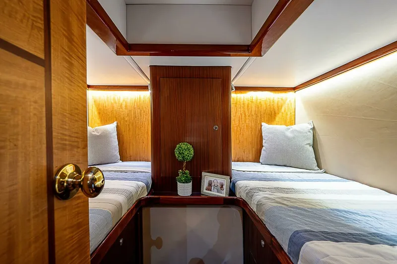 Slide: The Image of Maverick 55 Lucky - Forward Stateroom 2022 Maverick 50 - Lucky - 7658600