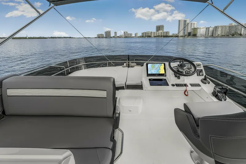 Slide: The Image of Jeanneau NC1295 Fly 2025 - 5919447