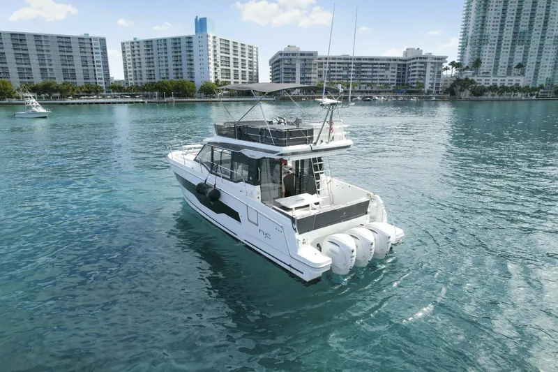 Slide: The Image of Jeanneau NC1295 Fly 2025 - 5919438