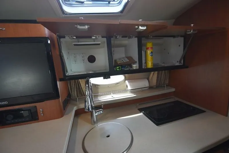 Slide: The Image of 0005263867 - 5711774