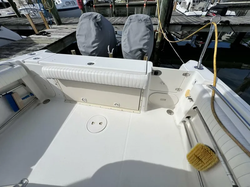 Slide: The Image of Hydra-Sports 2500 Vector 2009 - 5712180