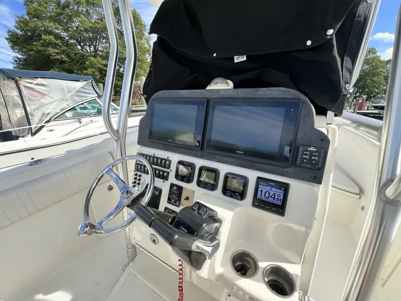 Slide: The Image of Hydra-Sports 2500 Vector 2009 - 5712194