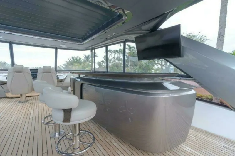 Slide: The Image of Princess 85 Kaos Flybridge 2019 Princess 85 Kaos - 7658065