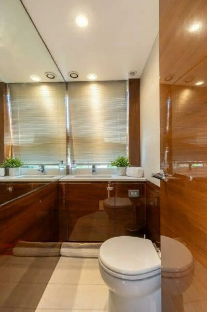 Slide: The Image of Princess 85 Kaos Guest Head 2019 Princess 85 Kaos - 5712076