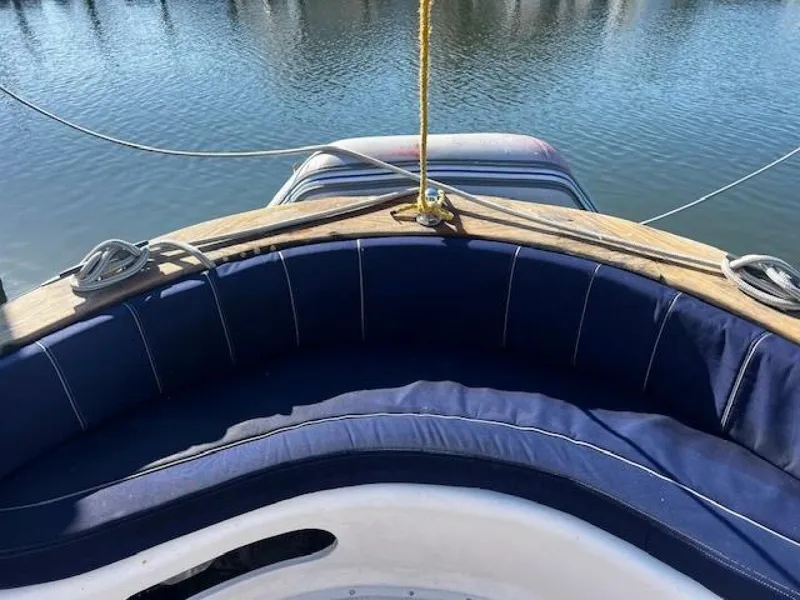 Slide: The Image of Willard Vega 1972 - 5713045