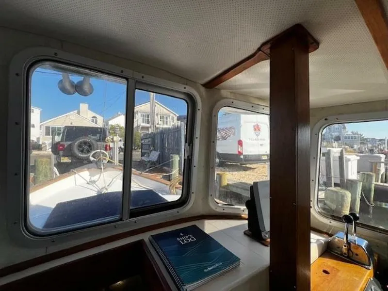 Slide: The Image of Willard Vega 1972 - 5713082