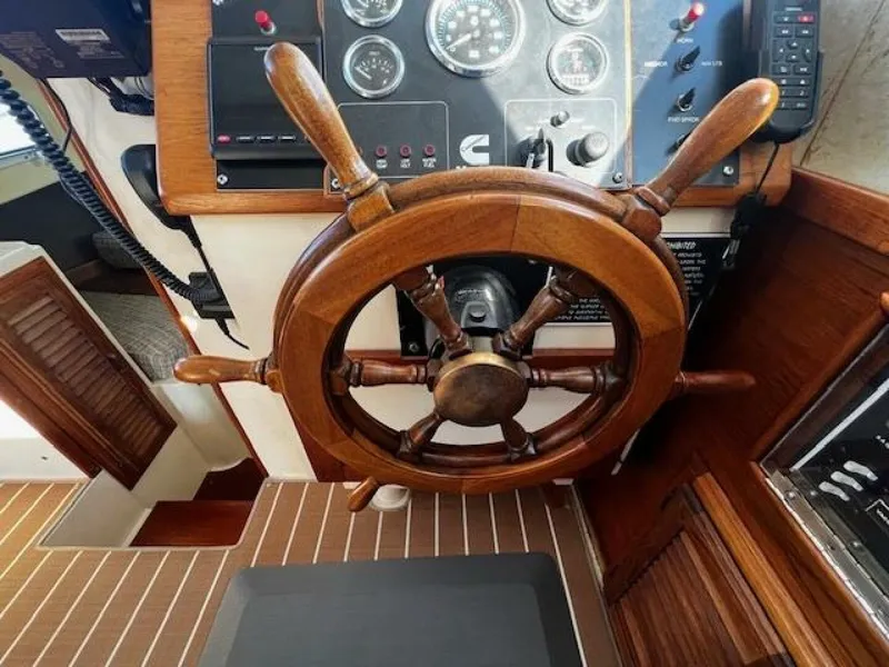 Slide: The Image of Willard Vega 1972 - 5713095