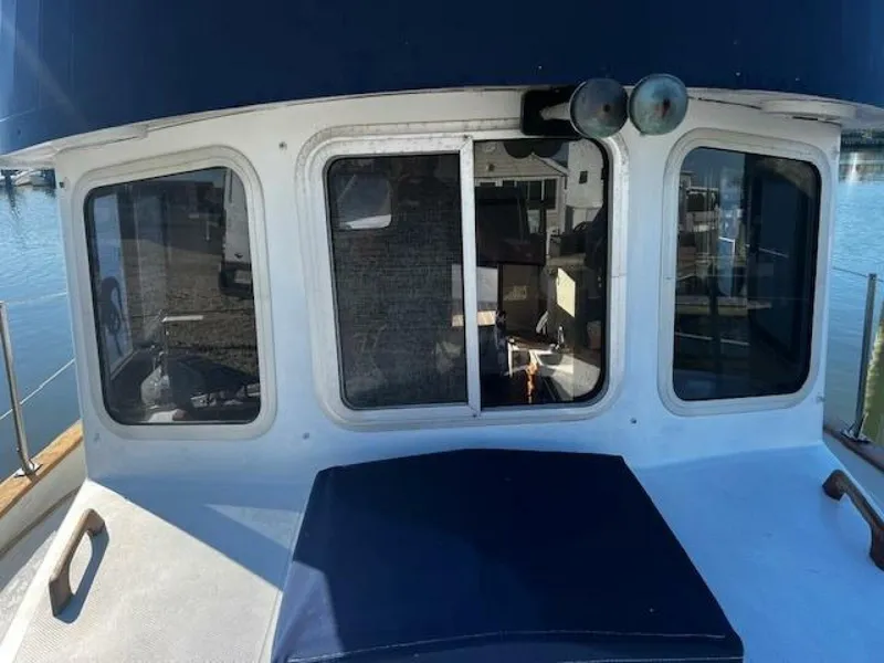 Slide: The Image of Willard Vega 1972 - 5713032