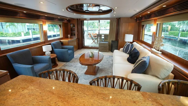 Slide: The Image of Salon2 - 5714841