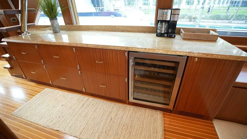 Slide: The Image of Walk to Bar  - 5714840