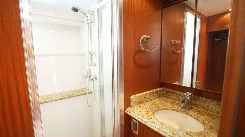 Slide: The Image of Crew Cabin Ensuite Bathroom - 5714863