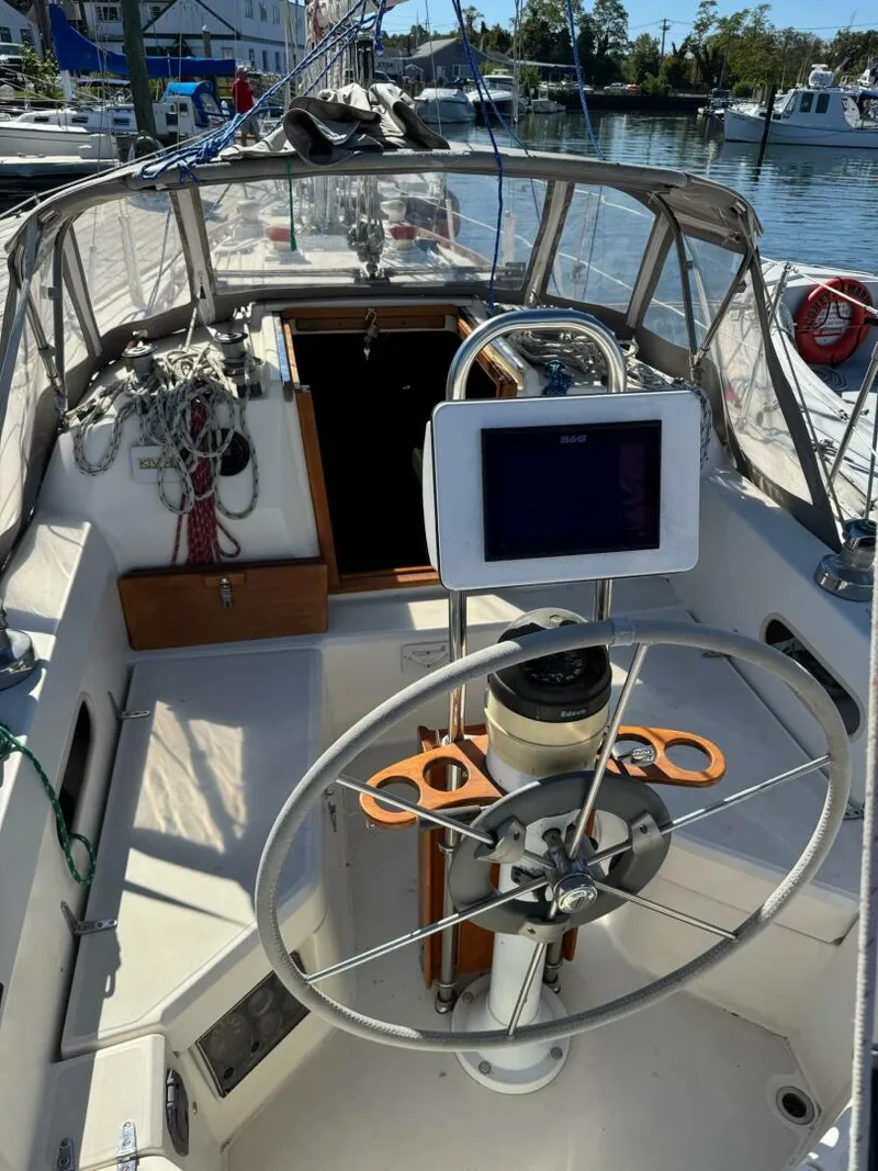 Slide: The Image of Sabre 30 mkIII 1989 - 5712710