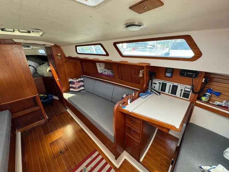 Slide: The Image of Sabre 30 mkIII 1989 - 5712771