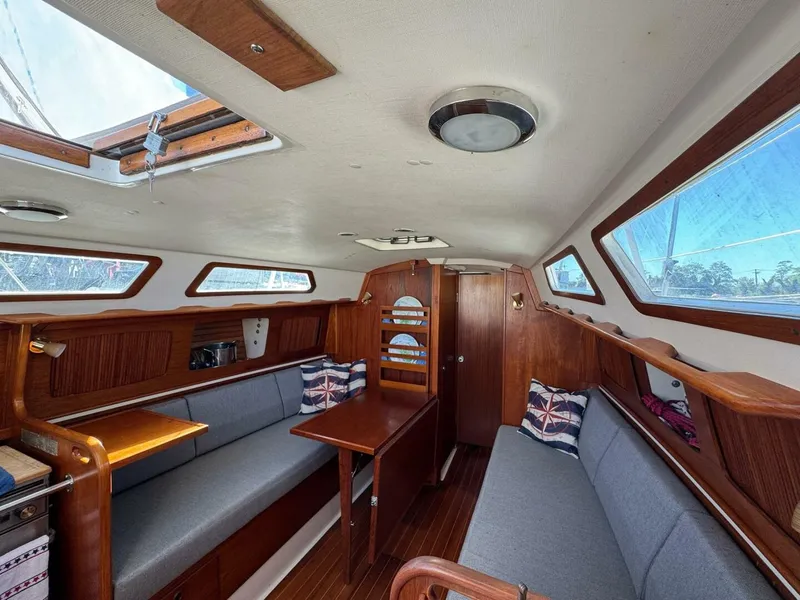 Slide: The Image of Sabre 30 mkIII 1989 - 5712776