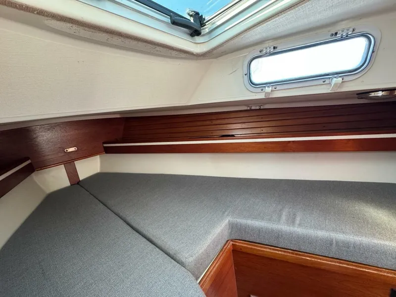 Slide: The Image of Sabre 30 mkIII 1989 - 5712762