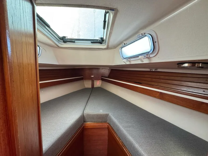 Slide: The Image of Sabre 30 mkIII 1989 - 5712763