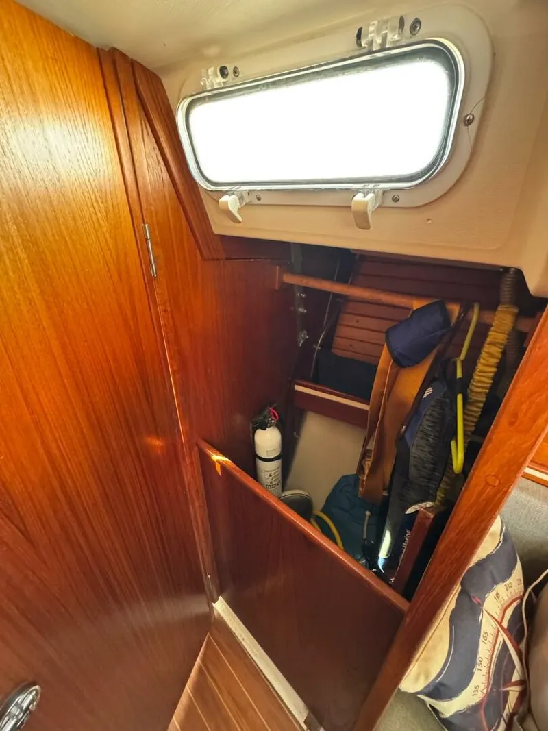 Slide: The Image of Sabre 30 mkIII 1989 - 5712766