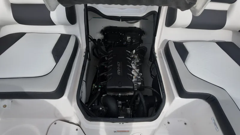 Slide: The Image of Yamaha SX195 2025 - 11