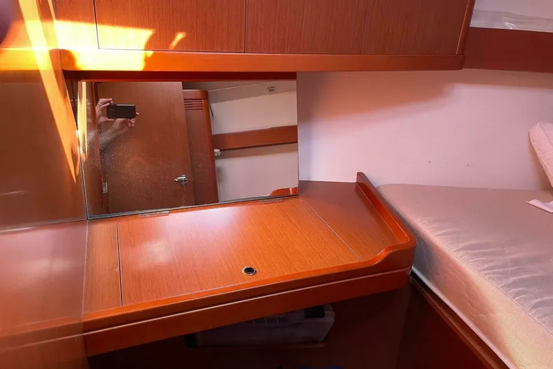 Slide: The Image of Beneteau Oceanis 37 2015 - 5712854