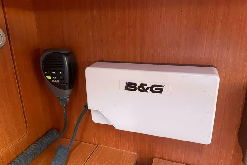 Slide: The Image of Beneteau Oceanis 37 2015 - 5712859