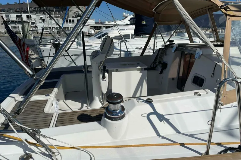 Slide: The Image of Beneteau Oceanis 37 2015 - 5712867