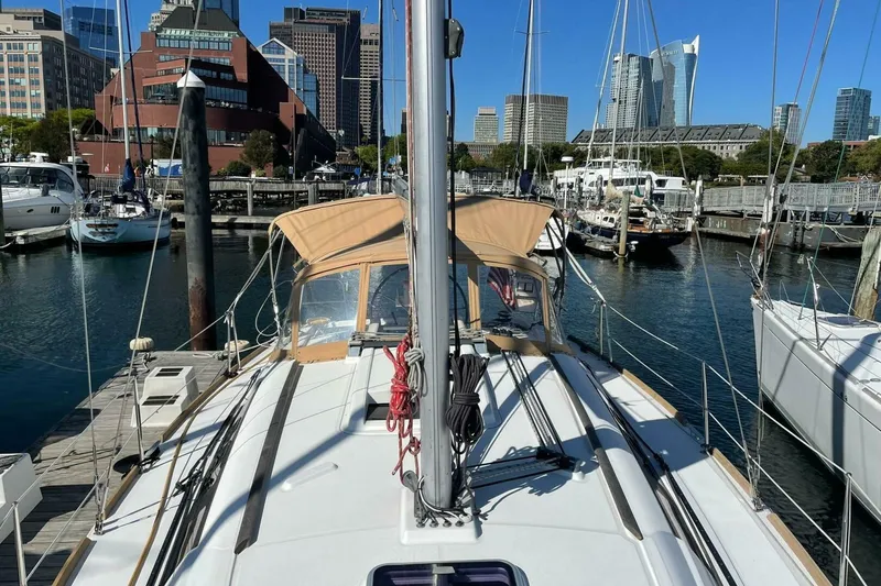 Slide: The Image of Beneteau Oceanis 37 2015 - 5712871