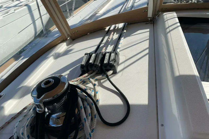 Slide: The Image of Beneteau Oceanis 37 2015 - 5712839