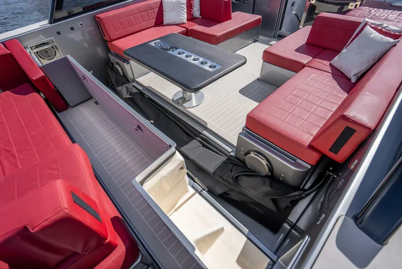 Slide: The Image of VanDutch 55 2016 - 5733319