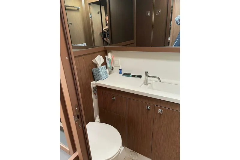 Slide: The Image of Beneteau Sense 57 2017 - 5713142