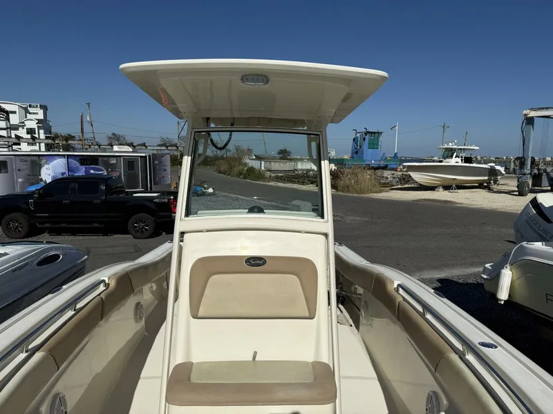 Slide: The Image of Scout 245 XSF 2012 - 5713174