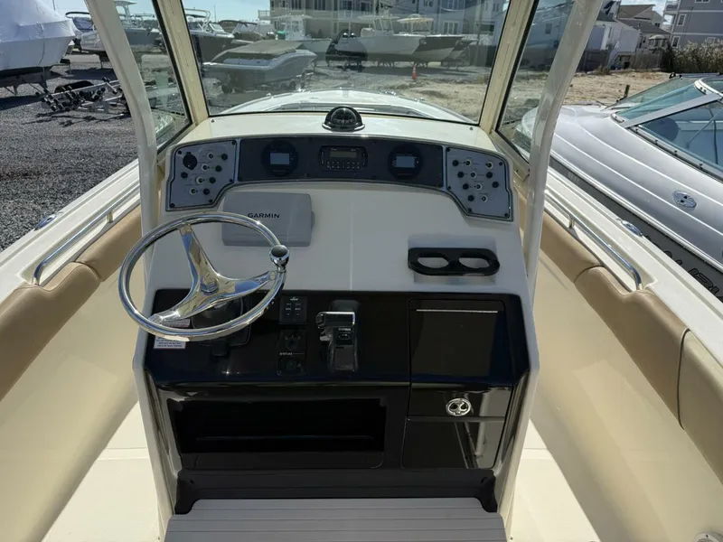 Slide: The Image of Scout 245 XSF 2012 - 5713177