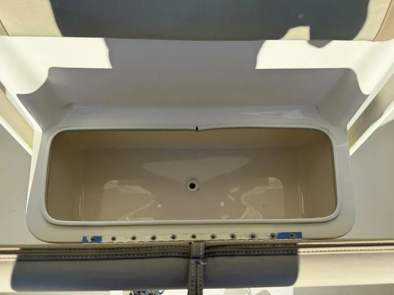 Slide: The Image of Scout 245 XSF 2012 - 5713193