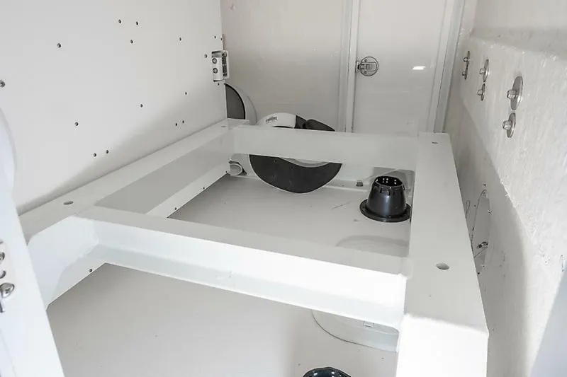 Slide: The Image of 0005421283 - 5714634