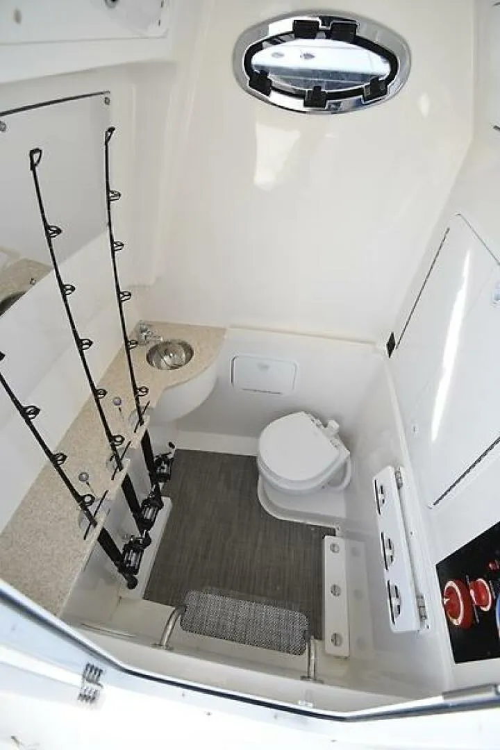 Slide: The Image of 0005422582 - 5715767