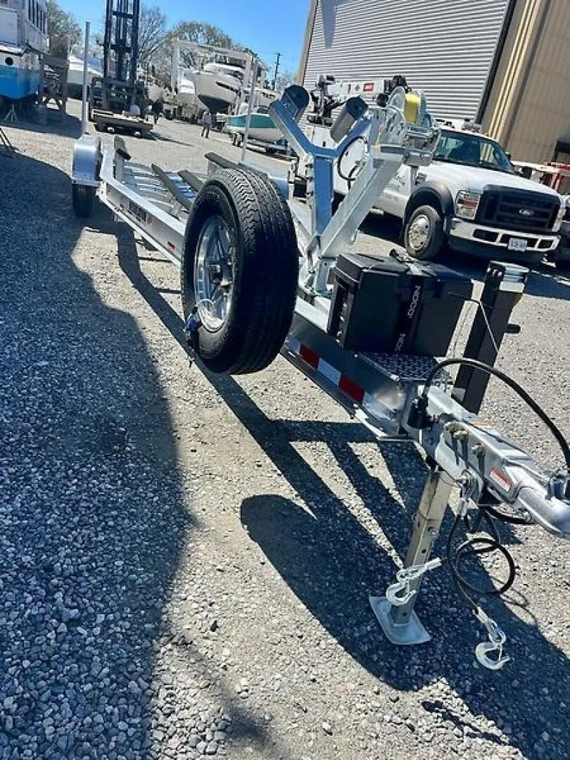 Slide: The Image of 0005422360 - 5715786