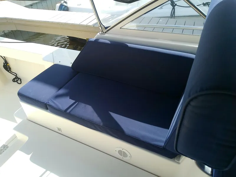 Slide: The Image of Mainship 34 Pilot II 2004 - 5714781