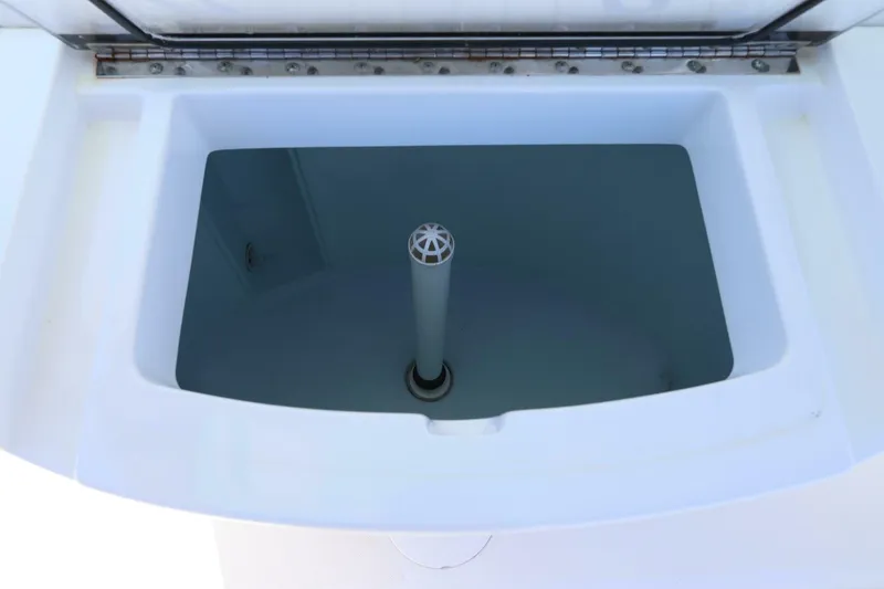 Slide: The Image of Canyon Bay 24H 2016 - 5715295