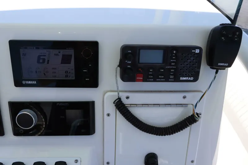 Slide: The Image of Canyon Bay 24H 2016 - 5715299