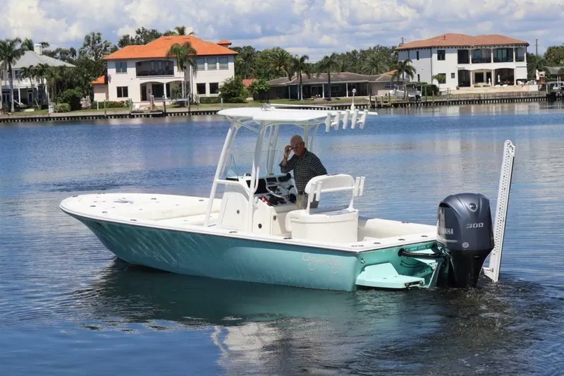 Slide: The Image of Canyon Bay 24H 2016 - 5715285