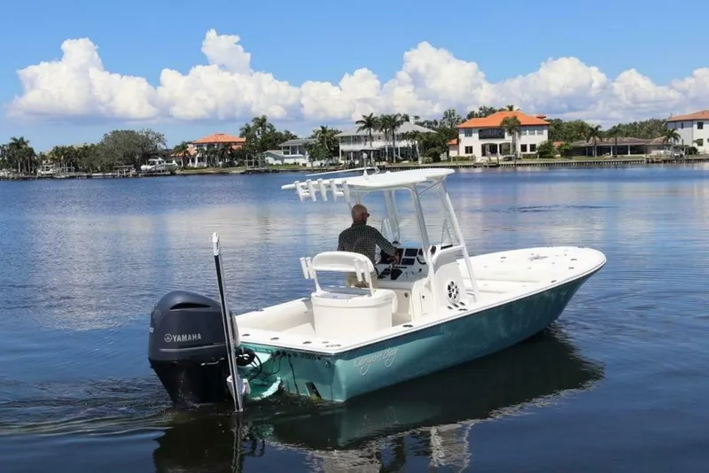 Slide: The Image of Canyon Bay 24H 2016 - 5715286
