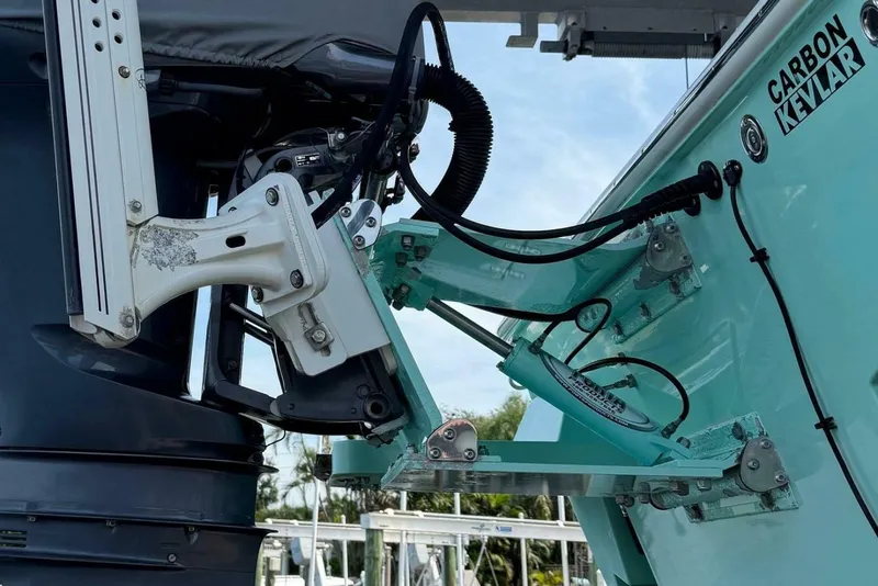 Slide: The Image of Canyon Bay 24H 2016 - 5715290