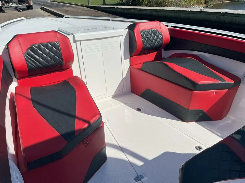 Slide: The Image of Avanti 36 2014 - 5715229