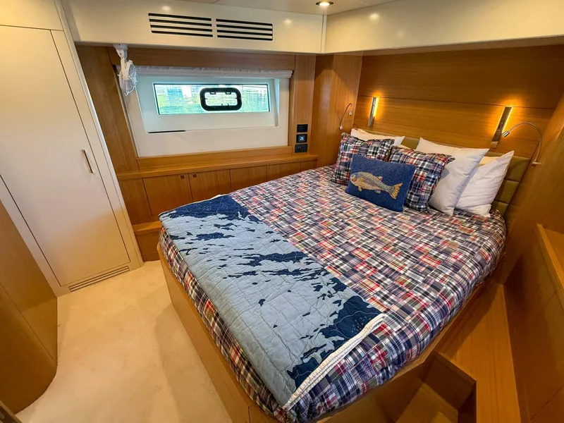 Slide: The Image of Sirena 58 Coupe 2020 - 5715327