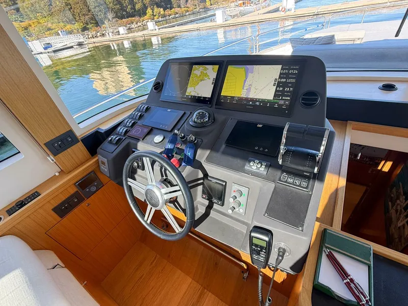 Slide: The Image of Sirena 58 Coupe 2020 - 5715337