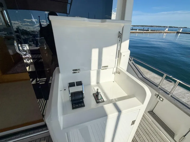 Slide: The Image of Sirena 58 Coupe 2020 - 5715348