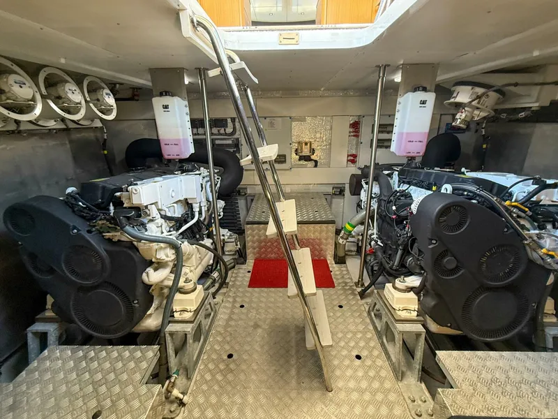 Slide: The Image of Sirena 58 Coupe 2020 - 5715357